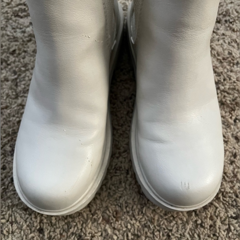 Boots I got from Amazon, two scratches one from my cat and the other is a scuff